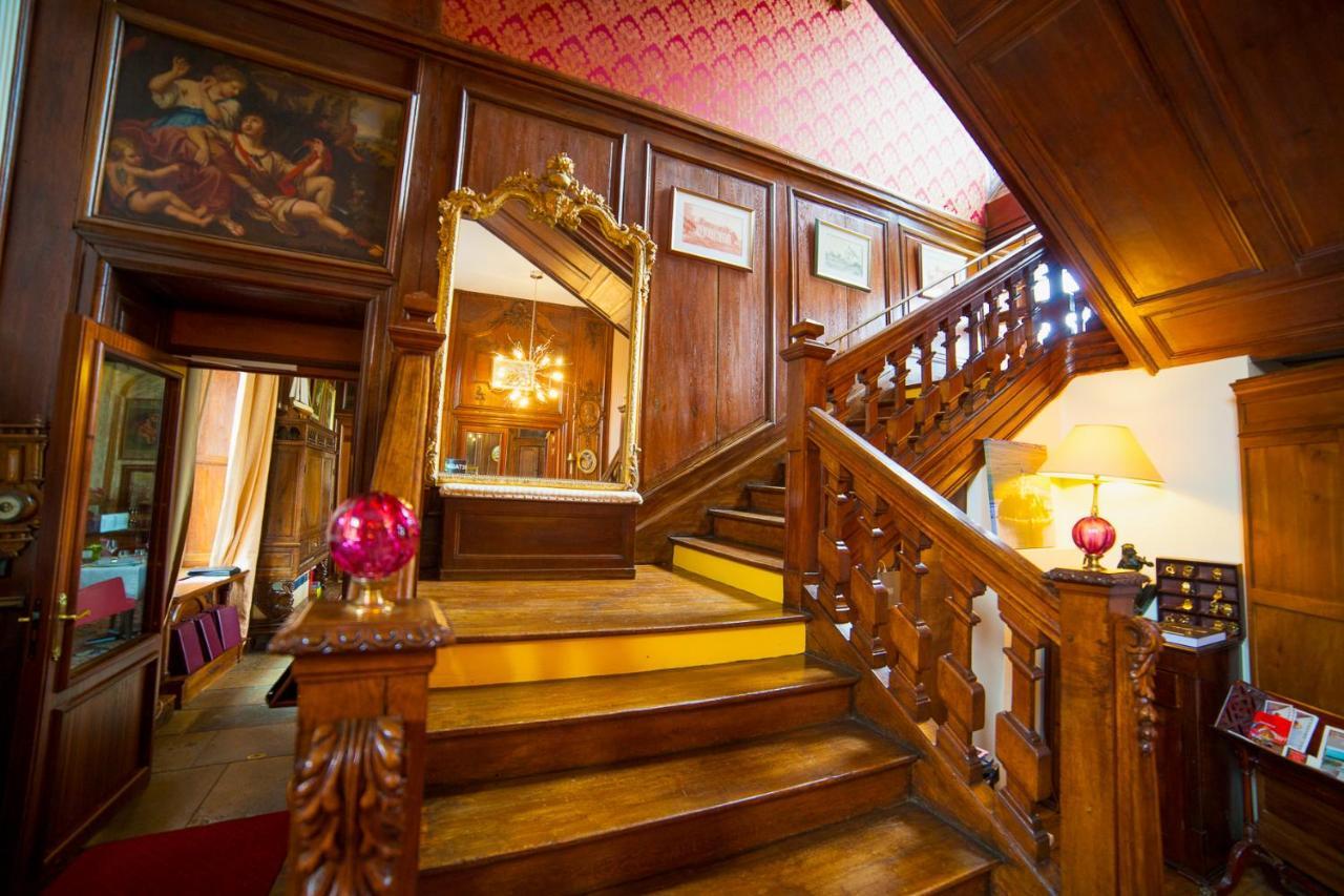 Chateau Du Colombier Hotel 4*