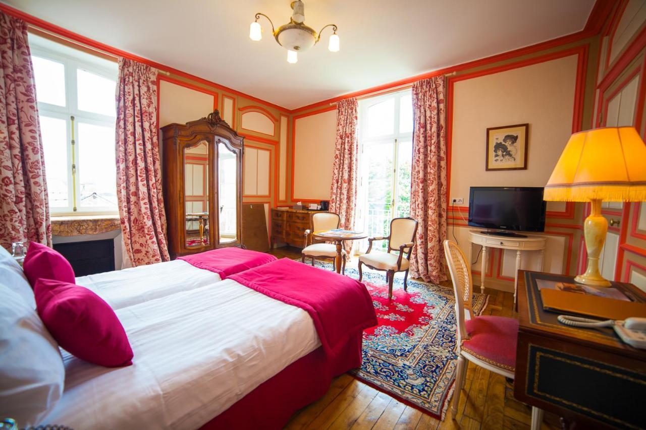 Chateau Du Colombier 4*