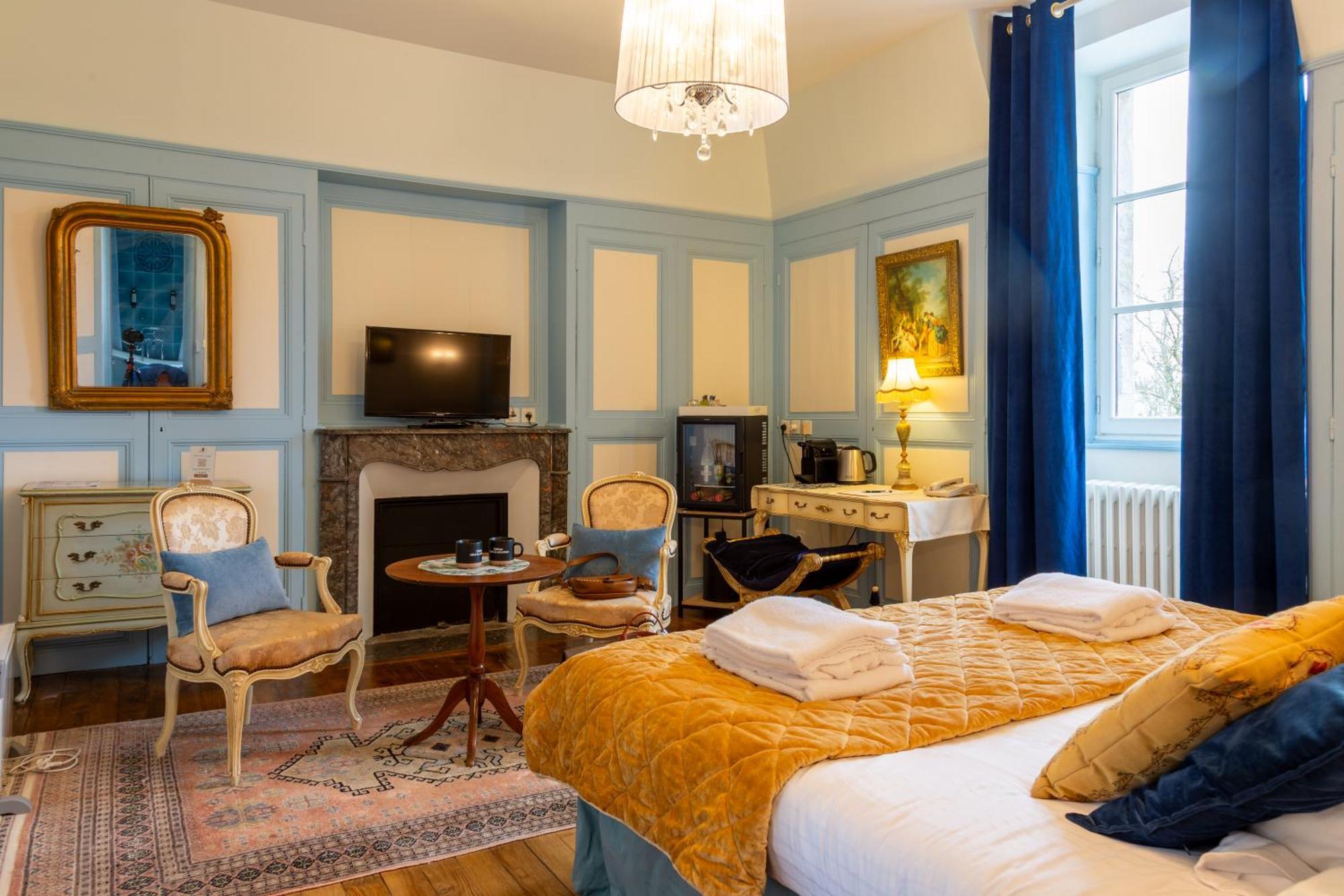 Chateau Du Colombier Saint-Malo